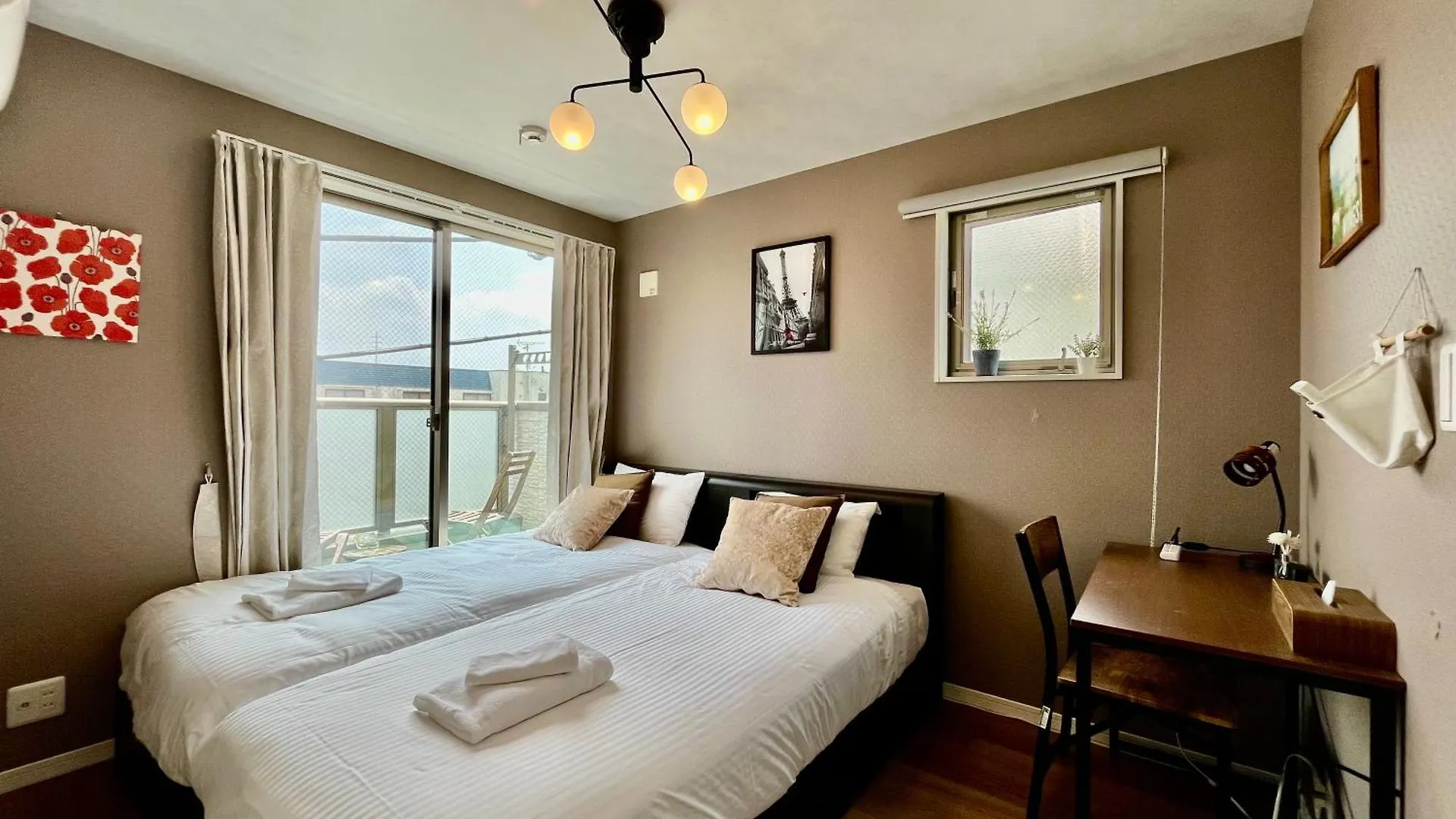 Detached House, 3Min Walk To Stn, 17Min To Asakusa, 10Min To Skytree, Direct To Tyo Airports, Free Parking Tokyo