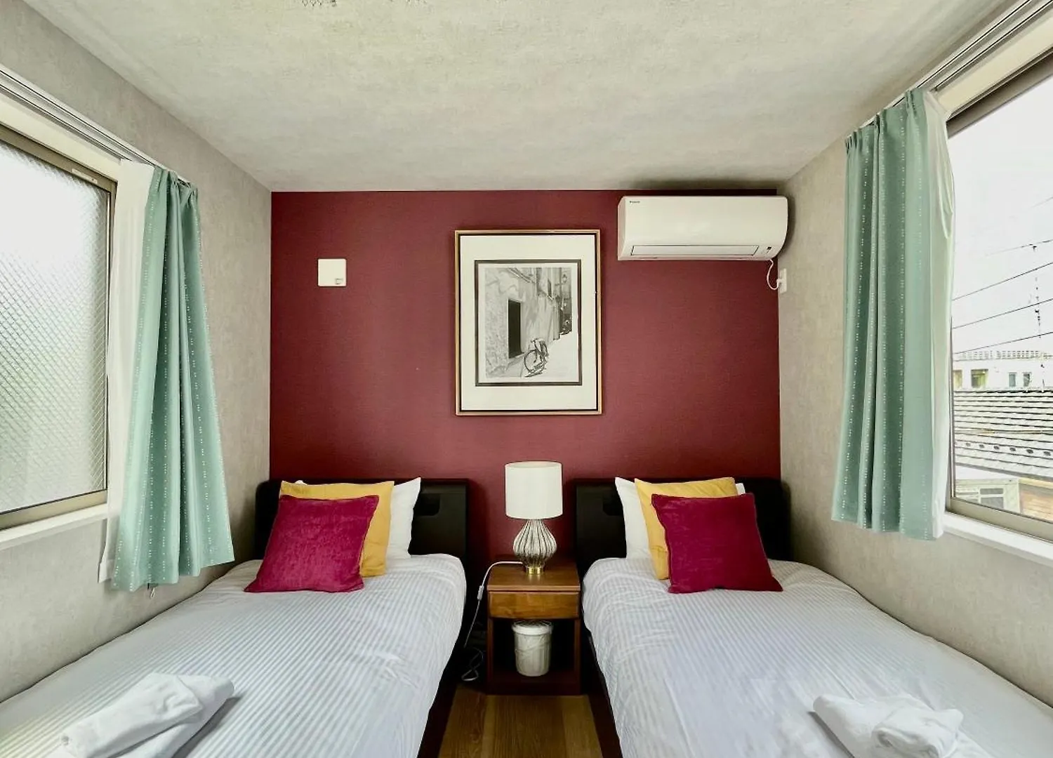 Detached House, 3Min Walk To Stn, 17Min To Asakusa, 10Min To Skytree, Direct To Tyo Airports, Free Parking Tokyo 0*,