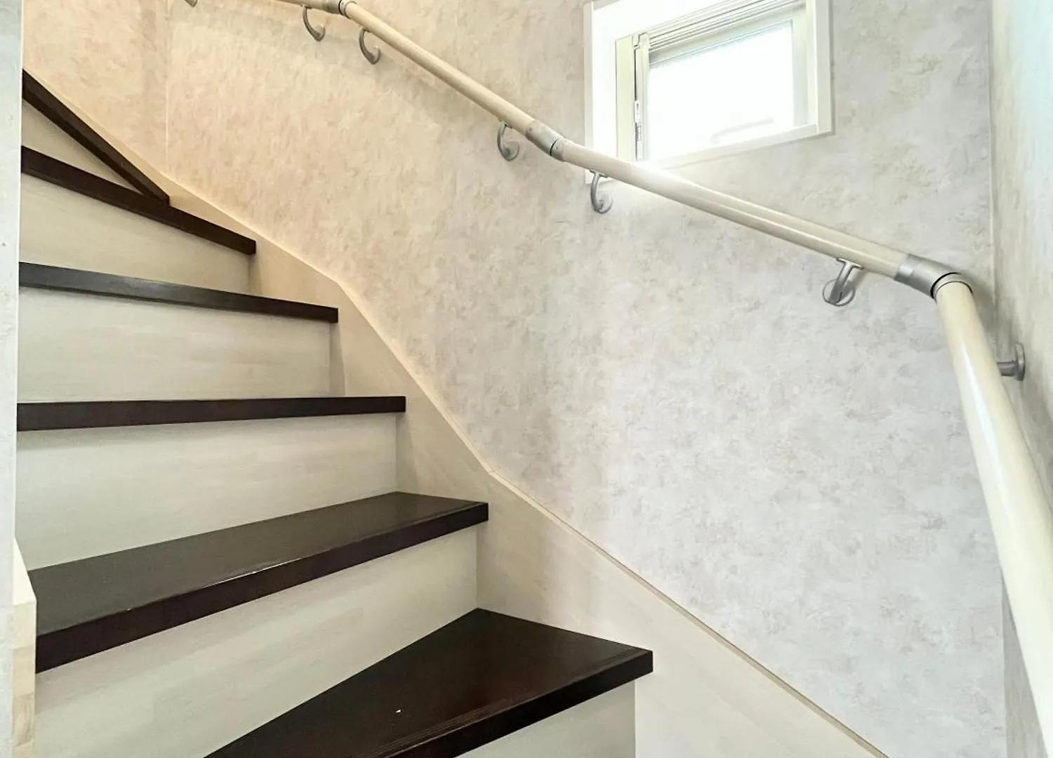 Detached House, 3Min Walk To Stn, 17Min To Asakusa, 10Min To Skytree, Direct To Tyo Airports, Free Parking Tokyo Holiday home